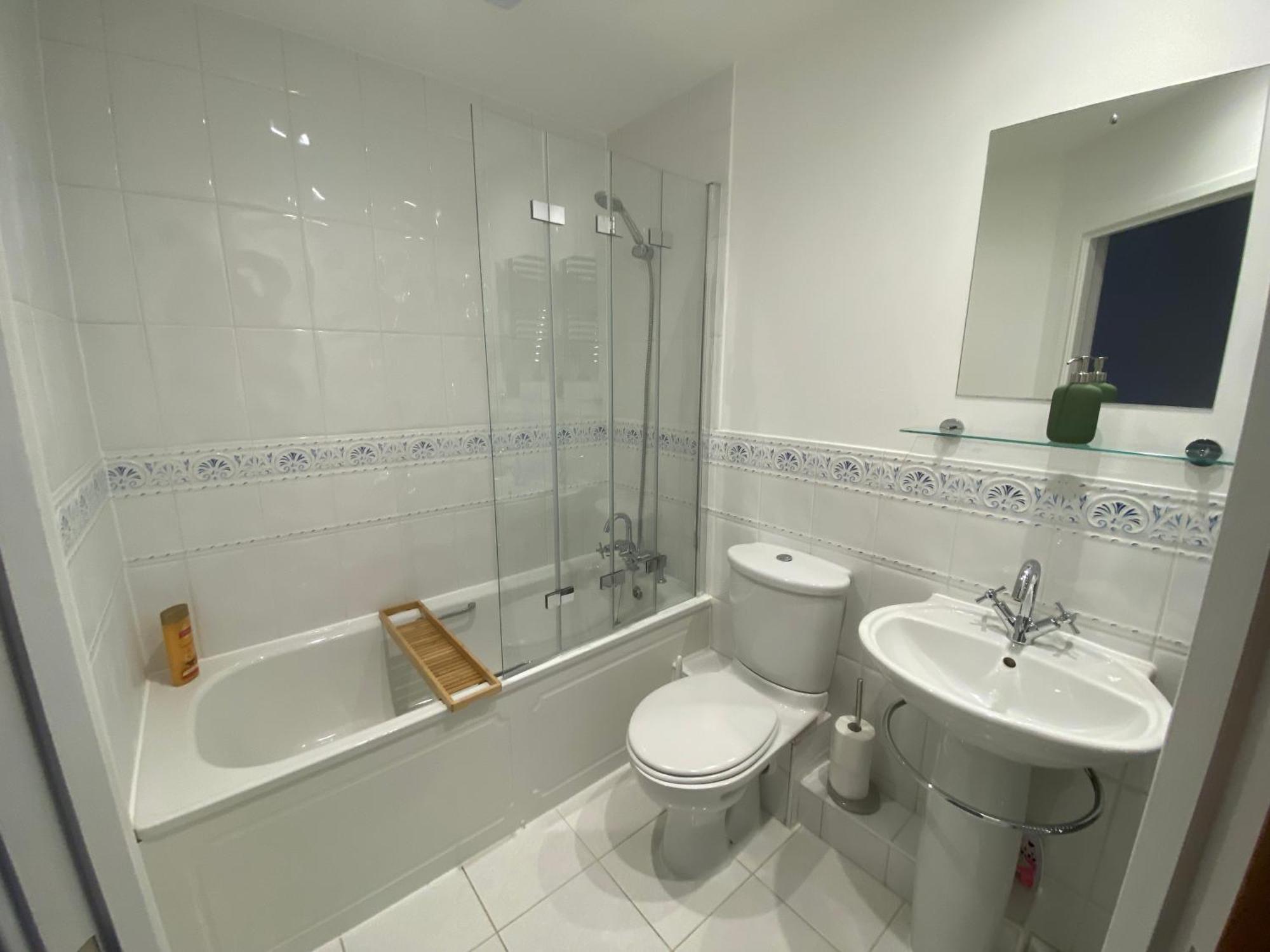 The Penthouse, Winchester Ngoại thất bức ảnh